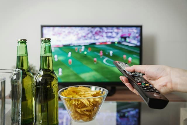 Watching live North American sport at home through a Gamma IPTV subscription